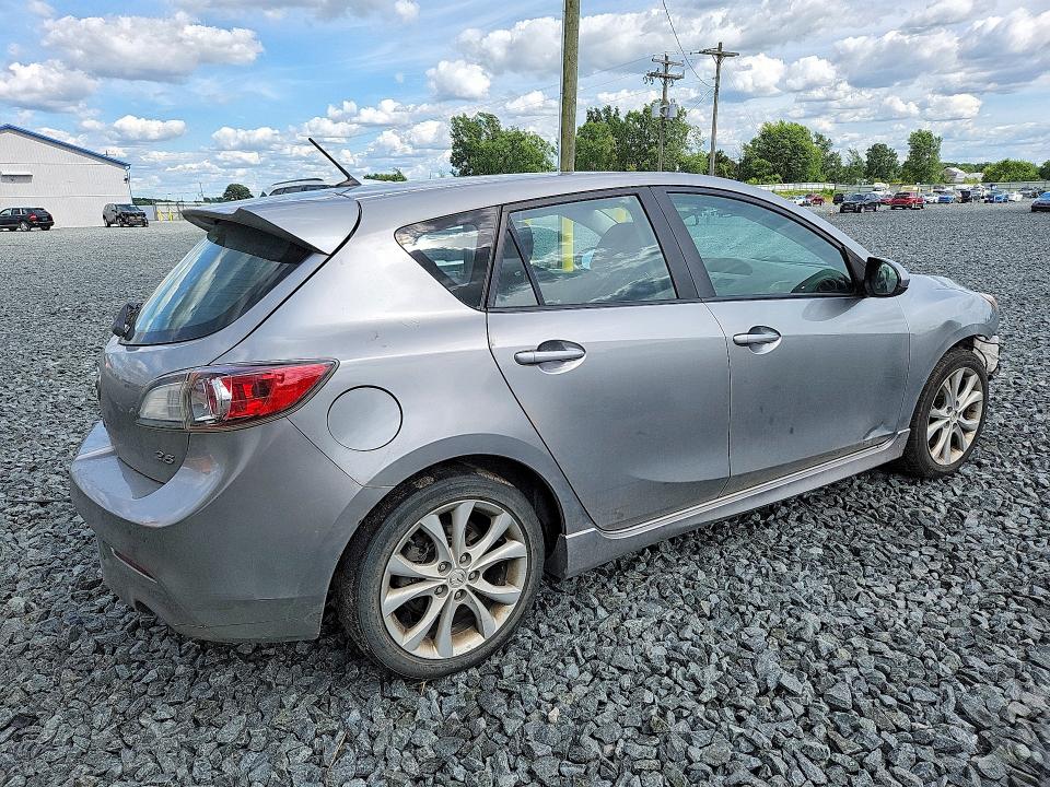 2011 Mazda 3 VIN JM1BL1K57B1380305 COPART salvage auction — MECHANICAL, MI - CERT OF TITLE-SALVAGE VEHICLE, sold $275 on 2026-07-17 (photo 3)