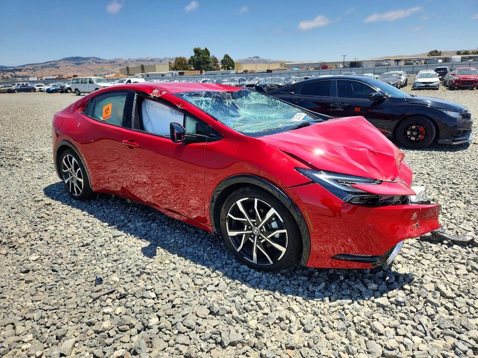 2026 Toyota Prius VIN JTDACACU5T3059841 COPART salvage auction — FRONT END, Ca - Salvage Certificate, sold $3,000 on 2026-07-16 (photo 4)
