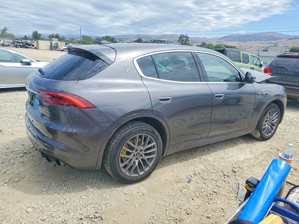 2023 Maserati Grecale VIN ZN682AVA2P7427538 COPART salvage auction — FRONT END, Ca - Salvage Certificate, sold $14,000 on 2026-08-11 (photo 3)