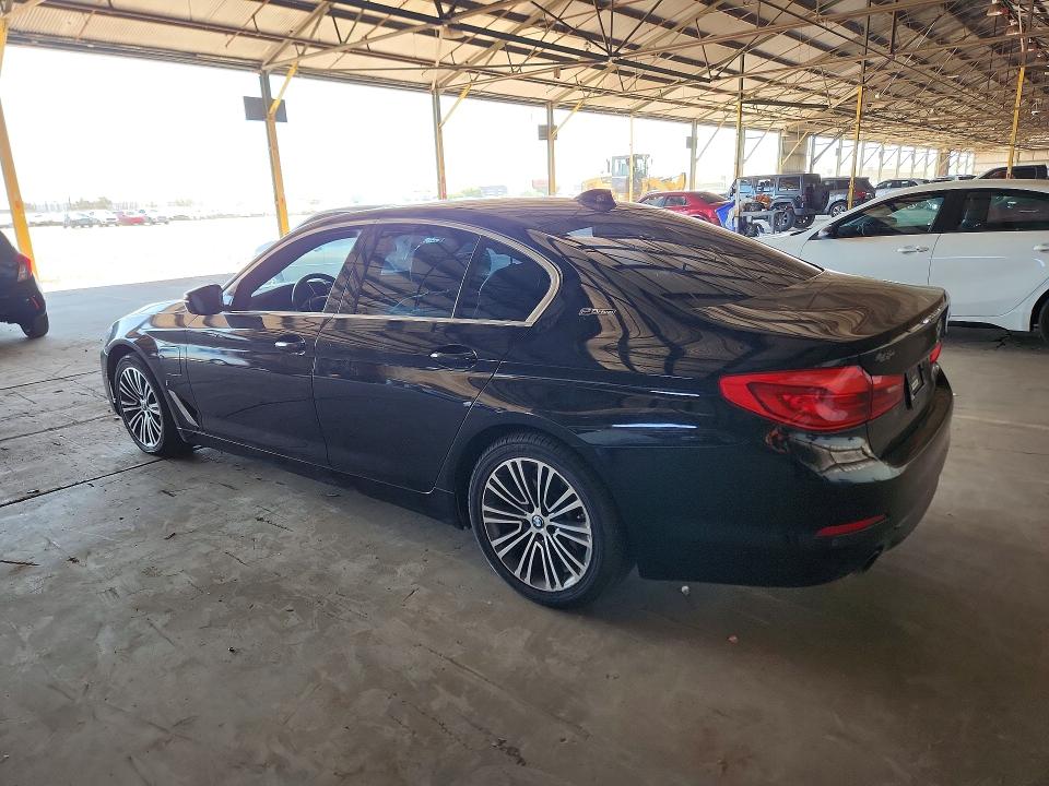 2019 BMW 5er VIN WBAJA9C53KB392649 COPART salvage auction — MINOR DENT/SCRATCHES, AZ - CERTIFICATE OF TITLE, sold $5,500 on 2026-07-29 (photo 2)