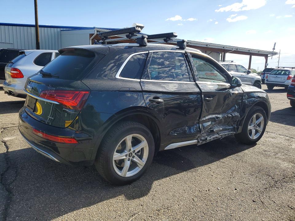 2023 Audi Q5 VIN WA1ABAFY7P2000636 COPART salvage auction — SIDE, CO - SALVAGE TITLE (P), sold $300 on 2026-07-30 (photo 3)