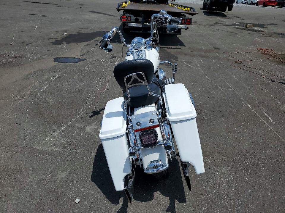 2004 Harley-davidson Flhrci VIN 1HD1FRW184Y717808 COPART salvage auction — SIDE, Fl - Cert Of Title Slvg Rebuildable, sold $2,000 on 2026-07-02 (photo 4)
