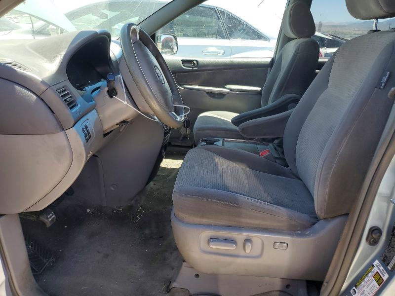 2008 Toyota Sienna VIN 5TDZK23C38S106308 COPART salvage auction — MINOR DENT/SCRATCHES, Ut - Certificate Of Title, sold $350 on 2026-07-21 (photo 7)