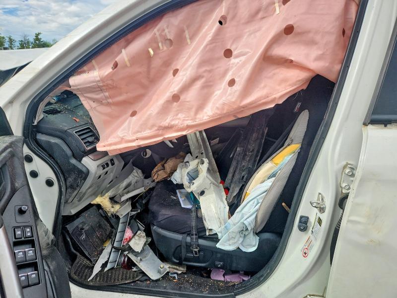 2017 Subaru Forester VIN JF2SJAEC8HH404855 COPART salvage auction — ALL OVER, WI - JUNKED VEHICLE BILL OF SALE, sold $150 on 2026-07-20 (photo 7)