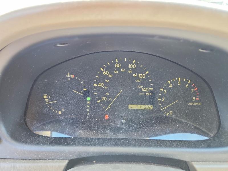 2000 Lexus Rx VIN JT6HF10U3Y0135390 COPART salvage auction — SIDE, Il - Salvage Certificate, sold $275 on 2026-07-28 (photo 9)