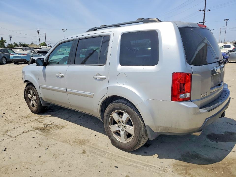 2010 Honda Pilot VIN 5FNYF3H67AB018820 COPART salvage auction — FRONT END, CA - SALVAGE CERTIFICATE, sold $600 on 2026-07-02 (photo 2)