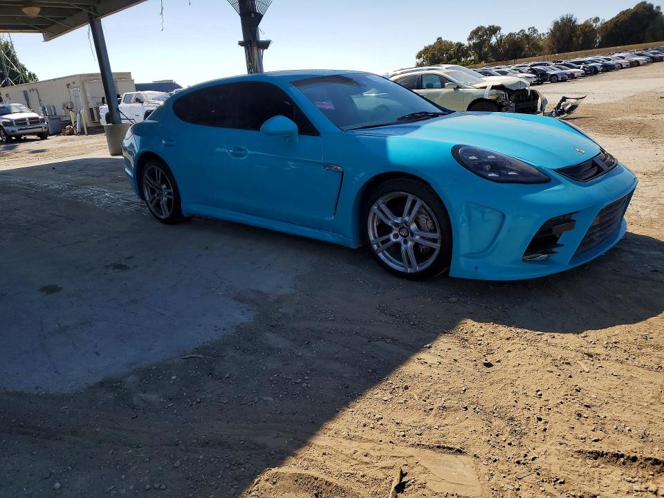 2010 Porsche Panamera VIN WP0AB2A79AL062874 COPART salvage auction — MINOR DENT/SCRATCHES, CA - SALVAGE CERTIFICATE, sold $1,900 on 2026-07-09 (photo 4)