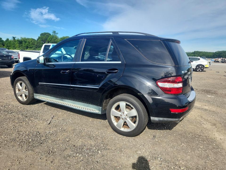2011 Mercedes-benz Ml-class VIN 4JGBB8GB1BA684526 COPART salvage auction — MINOR DENT/SCRATCHES, Ri - Certificate Of Title, sold $2,259 on 2026-07-02 (photo 2)