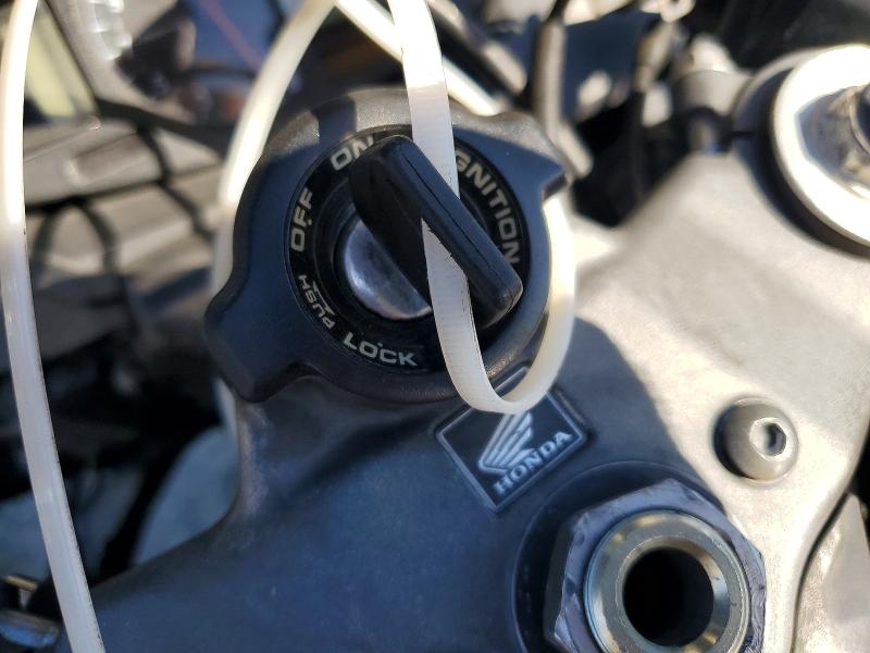 2007 Honda Cbr600 VIN JH2PC401X7M001687 COPART salvage auction — FRONT END, CA - SALVAGE CERTIFICATE, sold $1,600 on 2026-07-02 (photo 8)