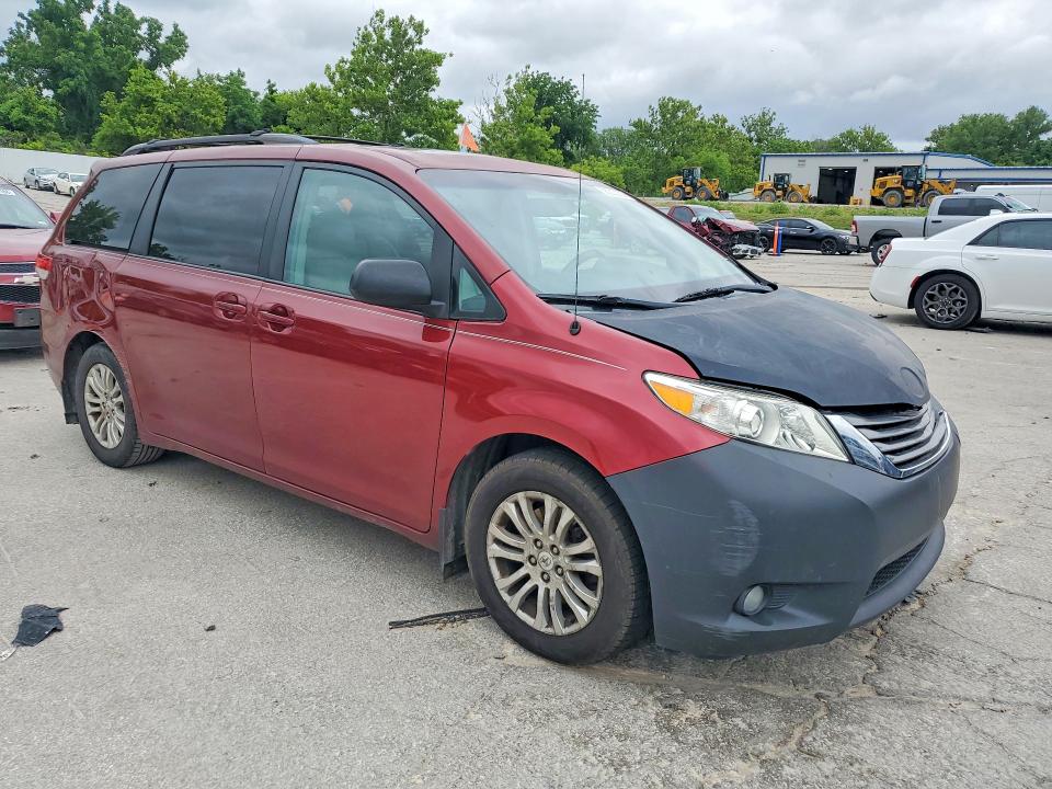 2011 Toyota Sienna VIN 5TDYK3DC4BS043016 COPART salvage auction — FRONT END, MO - SALVAGE CERTIFICATE OF TITLE, sold $150 on 2026-07-28 (photo 4)