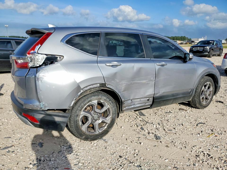 2018 Honda VIN 7FARW1H59JE034828 COPART salvage auction — SIDE, Tx - Salvage Vehicle Title, sold $4,950 on 2026-07-31 (photo 3)