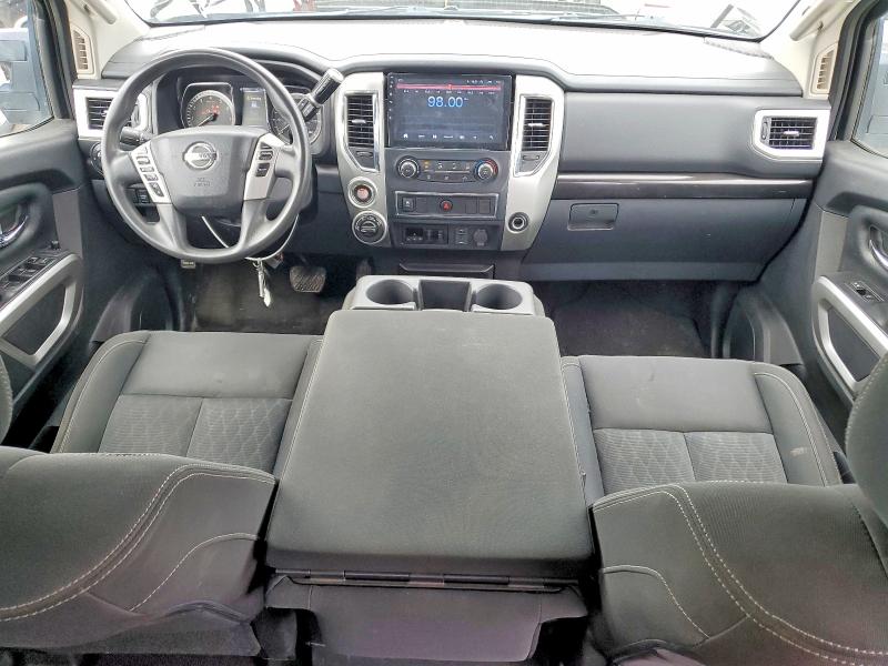 2016 Nissan TITAN VIN 1N6BA1F38GN516341 COPART salvage auction — MINOR DENT/SCRATCHES, WY - CERTIFICATE OF TITLE (P), sold $7,500 on 2026-07-27 (photo 8)
