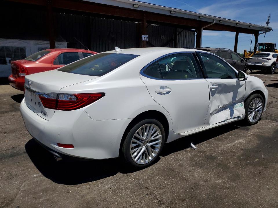 2013 Lexus ES VIN JTHBK1GG5D2059825 COPART salvage auction — SIDE, Co - Public - Salvage Title, sold $5,100 on 2026-07-07 (photo 3)