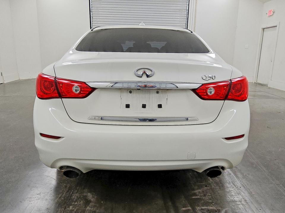 2016 Infiniti Q50 VIN JN1EV7AP5GM306516 COPART salvage auction — MINOR DENT/SCRATCHES, TX - CERTIFICATE OF TITLE, sold $1,950 on 2026-07-14 (photo 6)