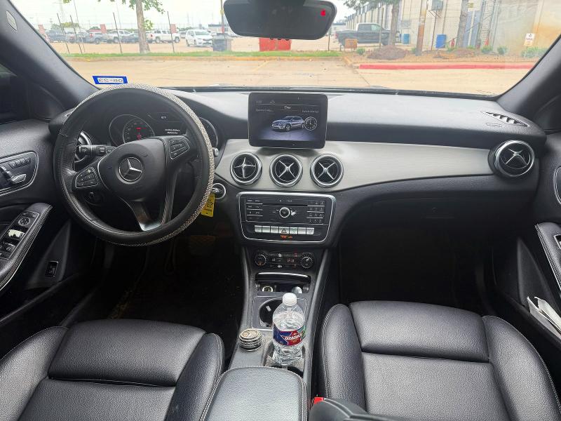 2019 Mercedes-benz Gla-klasse VIN WDCTG4EB2KU003952 COPART salvage auction — MINOR DENT/SCRATCHES, TX - CERTIFICATE OF TITLE (P), sold $10,000 on 2026-07-09 (photo 9)