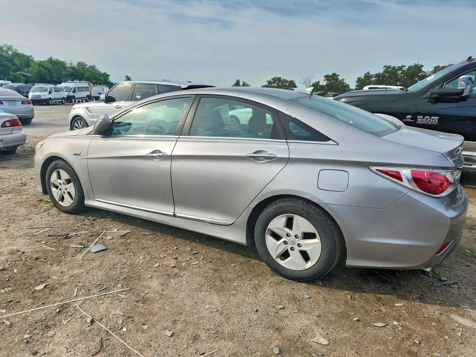 2011 Hyundai Sonata VIN KMHEC4A48BA017322 COPART salvage auction — REAR END, Md - Cert Of Salvage > 75% Damage, sold $425 on 2026-07-28 (photo 2)