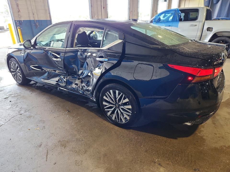 2025 Nissan Altima VIN 1N4BL4DV0SN398657 COPART salvage auction — SIDE, Mi - Cert Of Title-Salvage Vehicle, sold $4,650 on 2026-08-03 (photo 2)