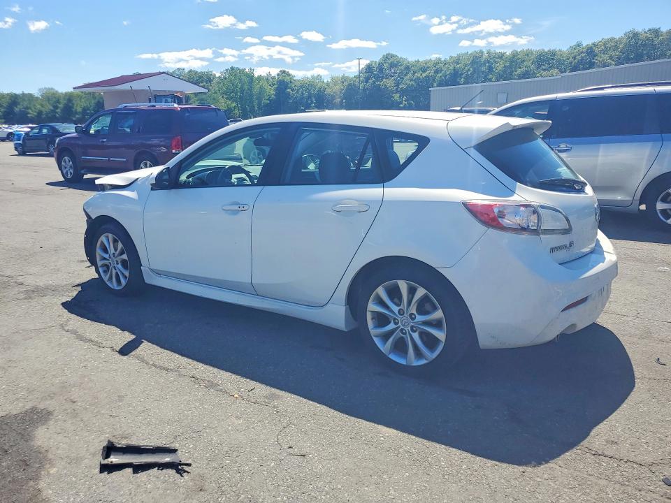 2011 Mazda 3 VIN JM1BL1M68B1902185 COPART salvage auction — FRONT END, MA - CERT OF TITLE-RECONSTRCTD COLL, sold $450 on 2026-07-09 (photo 2)