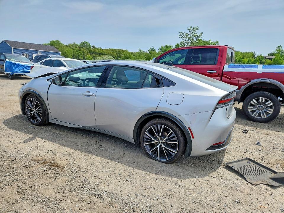 2026 Toyota Prius VIN JTDADABUXT3033671 COPART salvage auction — FRONT END, Ma - Cert Of Title-Salvage, sold $3,650 on 2026-07-29 (photo 2)