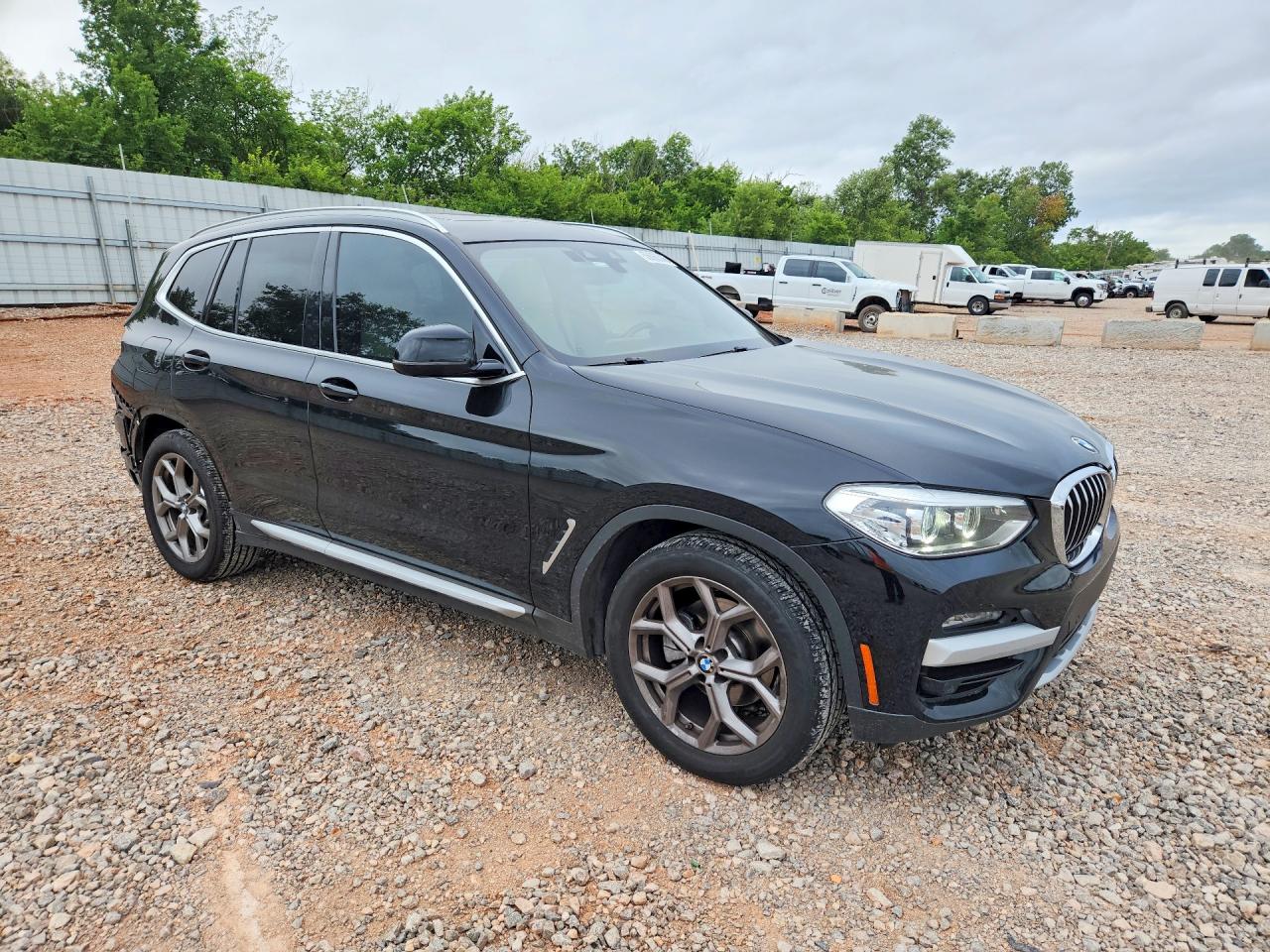 2021 BMW X3 VIN 5UXTY3C00M9E93295 COPART salvage auction — Rear End, OK - CERT OF TITLE-SALVAGE, sold $10,400 on 2026-07-09 (photo 4)