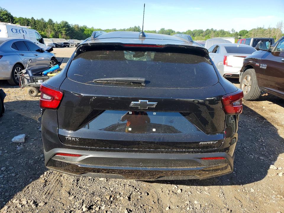 2026 Chevrolet Trax VIN KL77LKEP2TC086810 COPART salvage auction — ROOF, Salvage Title, sold $6,600 on 2026-07-27 (photo 6)