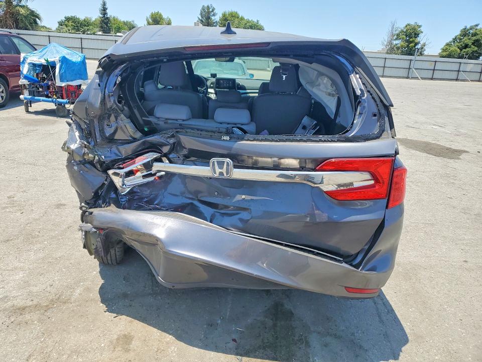 2018 Honda Odyssey VIN 5FNRL6H7XJB053407 COPART salvage auction — REAR END, Ca - Salvage Certificate, sold $4,050 on 2026-07-24 (photo 6)