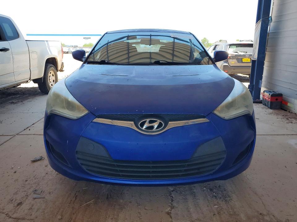2012 Hyundai Veloster VIN KMHTC6AD8CU082559 COPART salvage auction — MINOR DENT/SCRATCHES, Az - Certificate Of Title, sold $575 on 2026-07-28 (photo 5)
