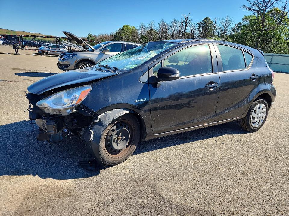 2015 Toyota Prius VIN JTDKDTB32F1104577 COPART salvage auction — ROLLOVER, Ny - Mv-907A Salvage Certificate, sold $525 on 2026-07-06 (photo 1)