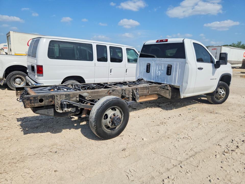 2022 Chevrolet Silverado VIN 1GB3WRE72NF321942 COPART salvage auction — NORMAL WEAR, Tn - Certificate Of Title (P), sold $14,900 on 2026-07-28 (photo 3)