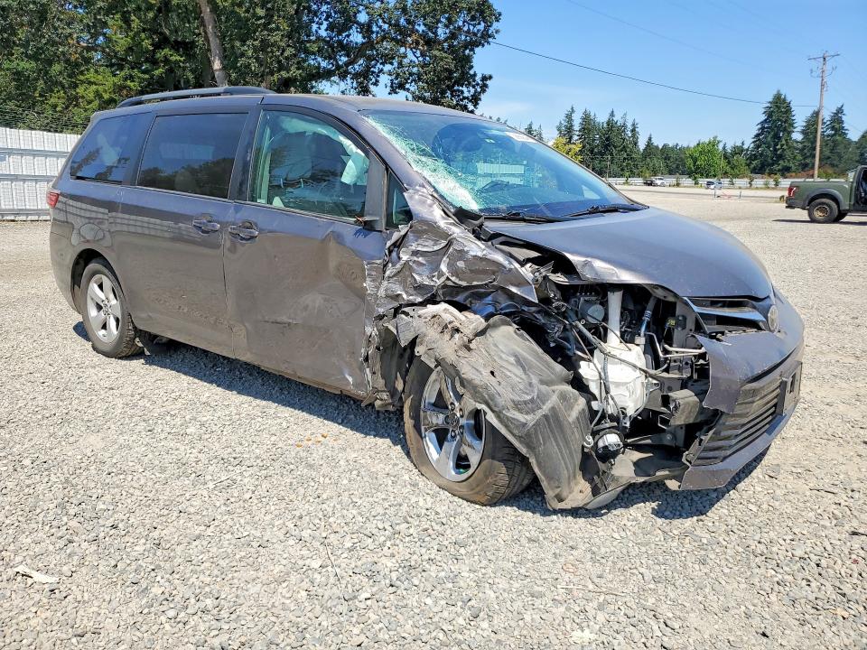 2018 Toyota Sienna VIN 5TDKZ3DC6JS921352 COPART salvage auction — FRONT END, Wa - Bill Of Sale, sold $3,300 on 2026-07-10 (photo 4)