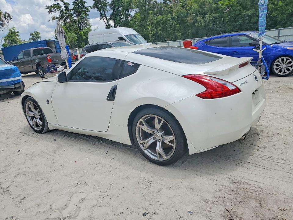 2010 Nissan 370z VIN JN1AZ4EH8AM506852 COPART salvage auction — ENGINE BURN, Fl - Cert Of Title Slvg Rebuildable, sold $725 on 2026-07-28 (photo 2)