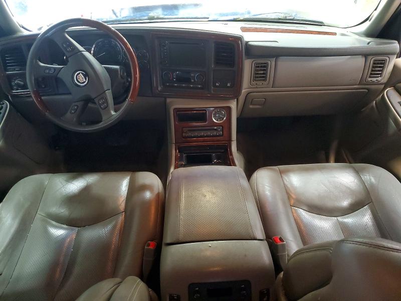 2005 Cadillac Escalade VIN 1GYEK63N45R191865 COPART salvage auction — VANDALISM, Ny - Mv-907A Salvage Certificate, sold $450 on 2026-07-06 (photo 8)