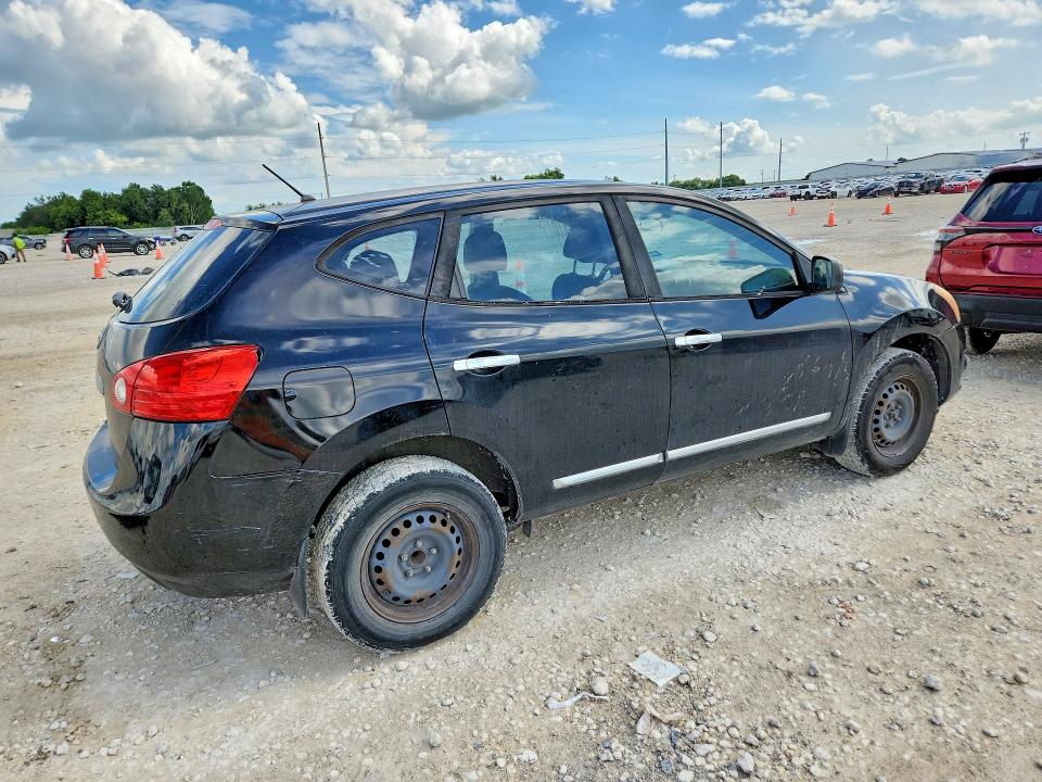 2015 Nissan Rogue VIN JN8AS5MT7FW165425 COPART salvage auction — SIDE, Salvage Title, sold $550 on 2026-07-16 (photo 3)