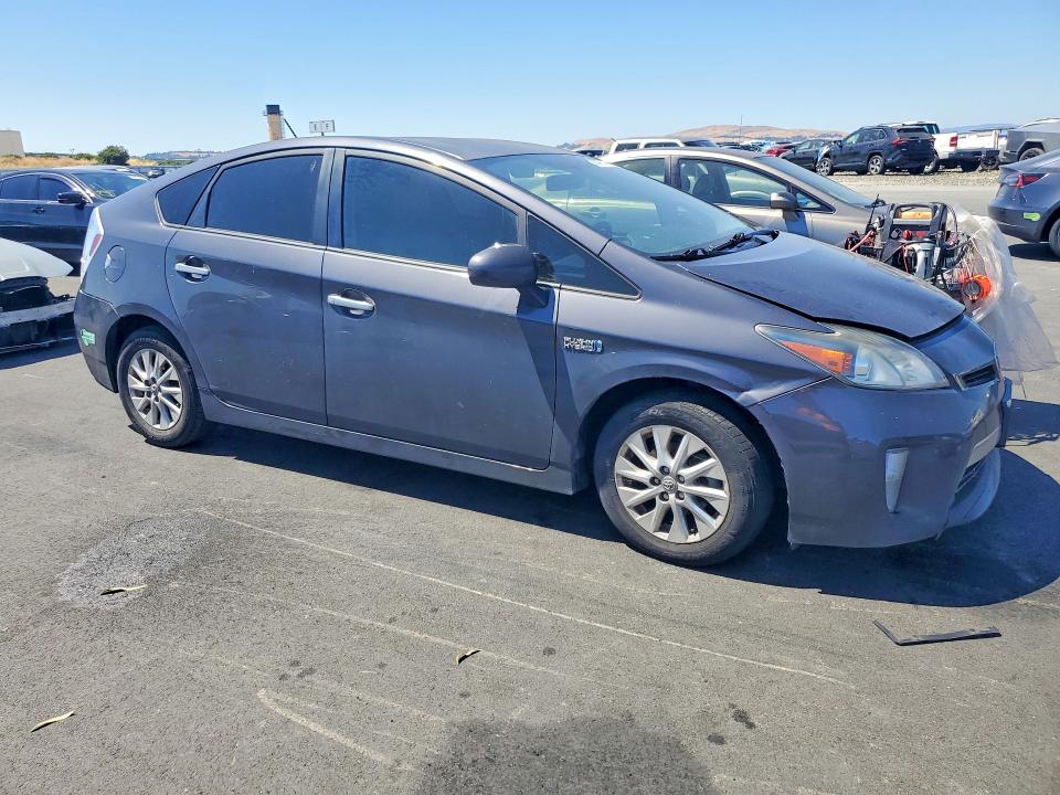 2015 Toyota VIN JTDKN3DP9F3068338 COPART salvage auction — MECHANICAL, Ca - Dis/Dlr/Exp Only Clean Title, sold $5,400 on 2026-07-15 (photo 4)