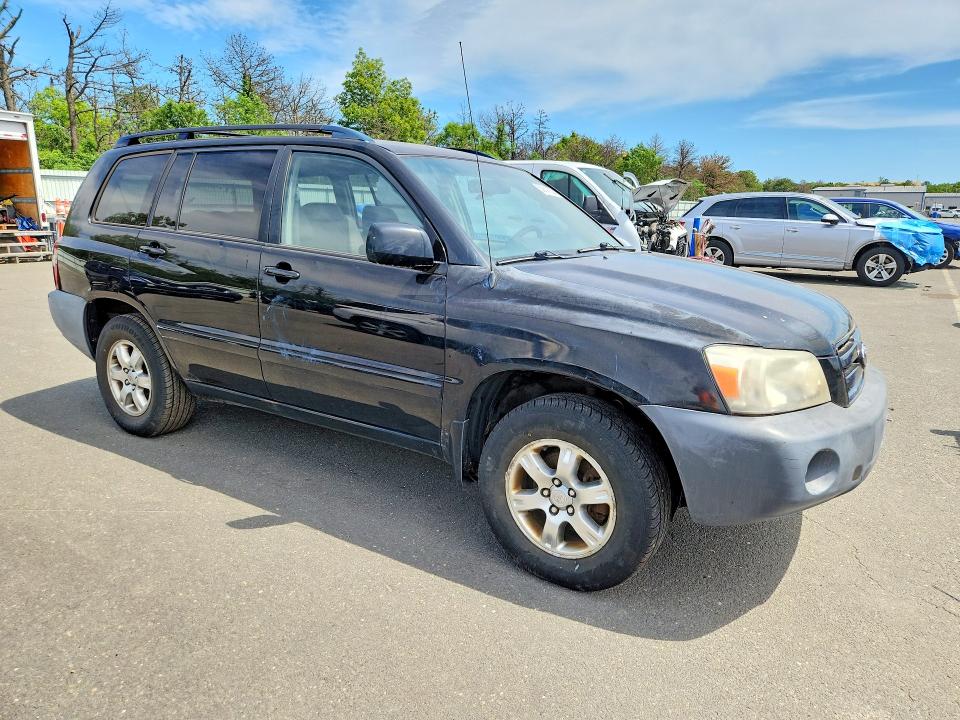 2005 Toyota Highlander VIN JTEEP21A550092407 COPART salvage auction — MINOR DENT/SCRATCHES, NY - CERTIFICATE OF TITLE, sold $800 on 2026-07-13 (photo 4)