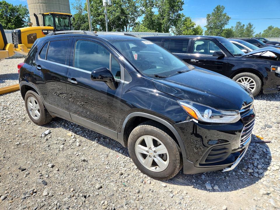 2020 Chevrolet Trax VIN KL7CJPSB0LB003066 COPART salvage auction — SIDE, Mi - Certificate Of Title, sold $2,700 on 2026-07-02 (photo 4)