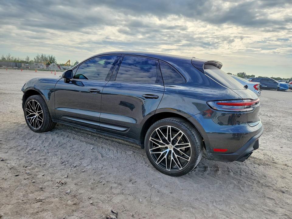 2024 Porsche Macan VIN WP1AA2A5XRLB10748 COPART salvage auction — FRONT END, Fl - Cert Of Title Slvg Rebuildable, sold $27,000 on 2026-08-04 (photo 2)