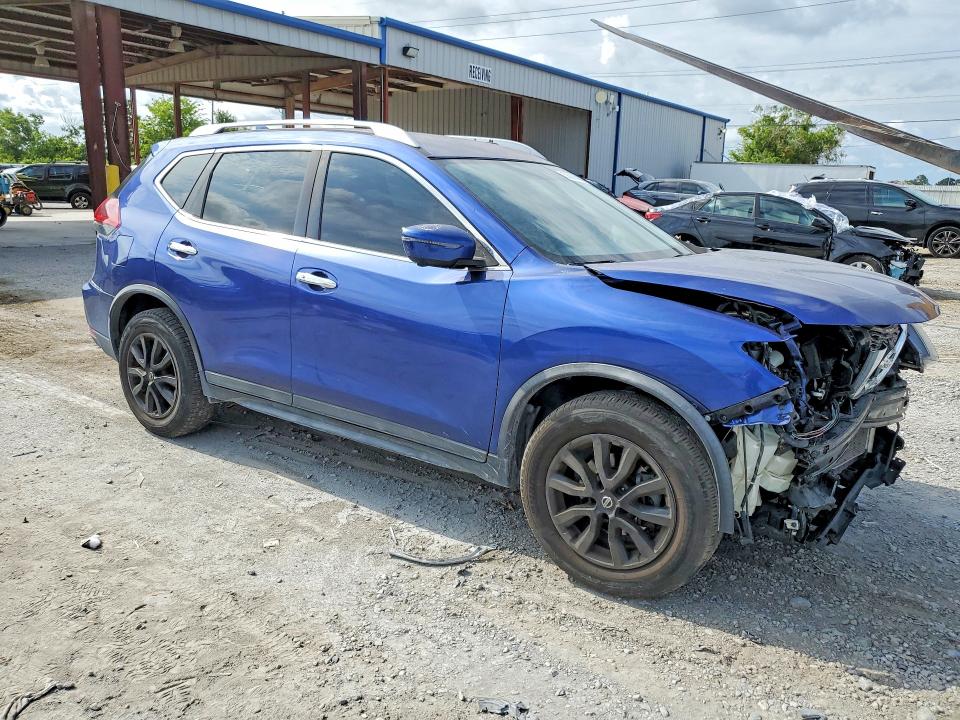 2017 Nissan Rogue VIN KNMAT2MT8HP566888 COPART salvage auction — FRONT END, FL - CERT OF TITLE SLVG REBUILDABLE, sold $1,600 on 2026-07-24 (photo 4)
