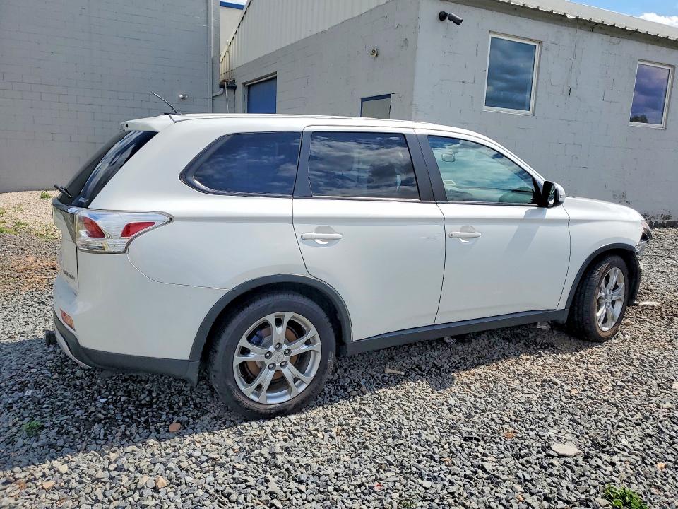 2015 Mitsubishi Outlander VIN JA4AZ3A33FZ005857 COPART salvage auction — FRONT END, Ny - Mv-907A Salvage Certificate, sold $850 on 2026-07-14 (photo 3)