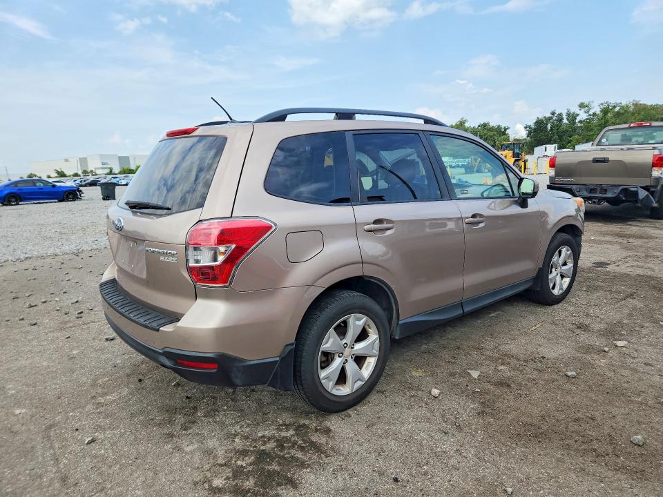 2014 Subaru Forester VIN JF2SJAGC5EH437823 COPART salvage auction — FRONT END, Fl - Cert Of Title Slvg Rebuildable, sold $1,050 on 2026-07-13 (photo 3)