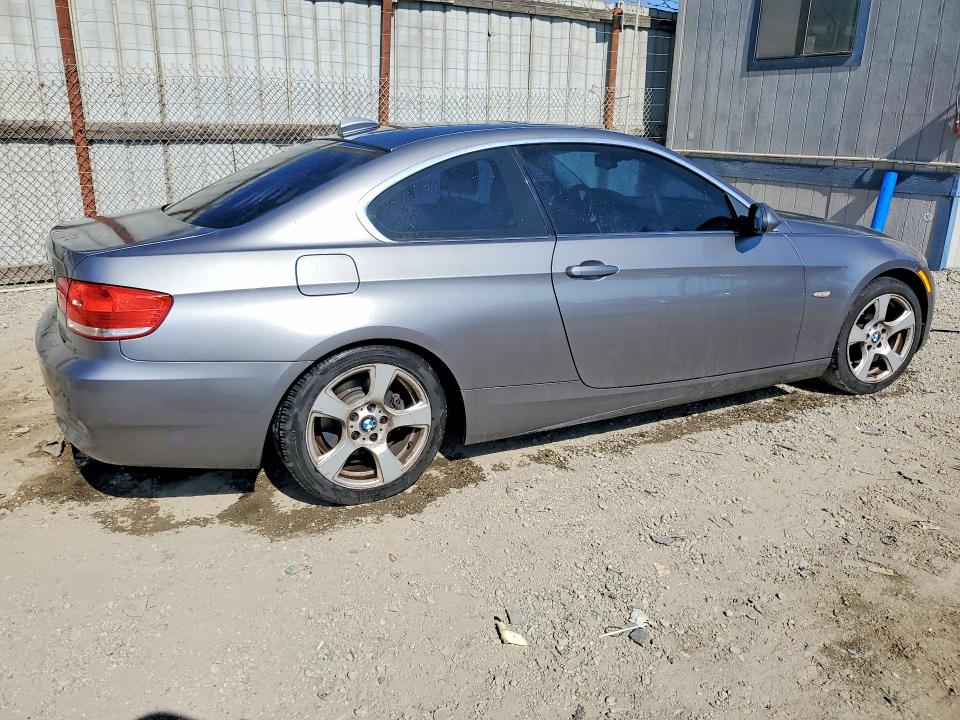 2007 BMW 3 series VIN WBAWV53567PW24657 COPART salvage auction — NORMAL WEAR, Ca - Dis/Dlr/Exp Only Clean Title, sold $675 on 2026-07-20 (photo 3)