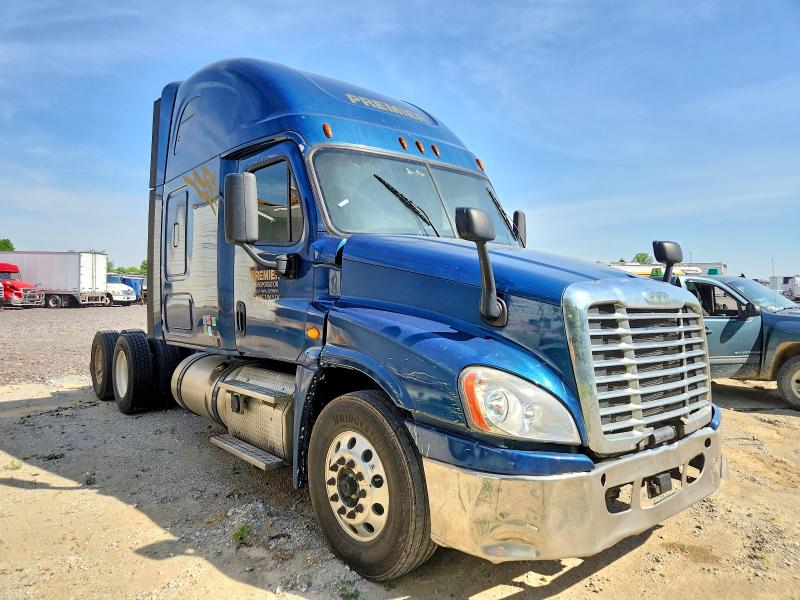 2019 Freightliner Cascadia 125 VIN 3AKJGLFG2KSKL4242 — COPART salvage auction photo
