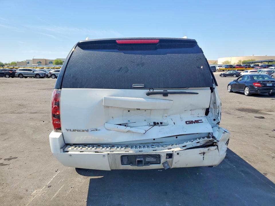 2014 Gmc Yukon VIN 1GKS2MEF7ER106055 COPART salvage auction — REAR END, Nv - Salvage Title, sold $975 on 2026-08-03 (photo 6)