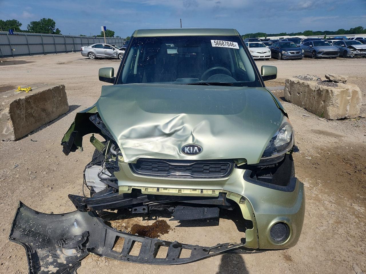 2013 Kia Soul VIN KNDJT2A52D7628589 COPART salvage auction — Front End, KS - CERT OF TITLE-SALVAGE, sold $525 on 2026-07-09 (photo 5)