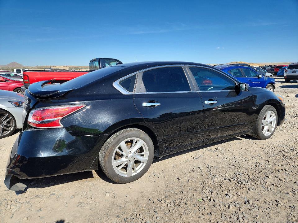 2015 Nissan Altima VIN 1N4AL3AP0FC185883 COPART salvage auction — REAR END, Ut - Salvage Certificate, sold $325 on 2026-07-02 (photo 3)