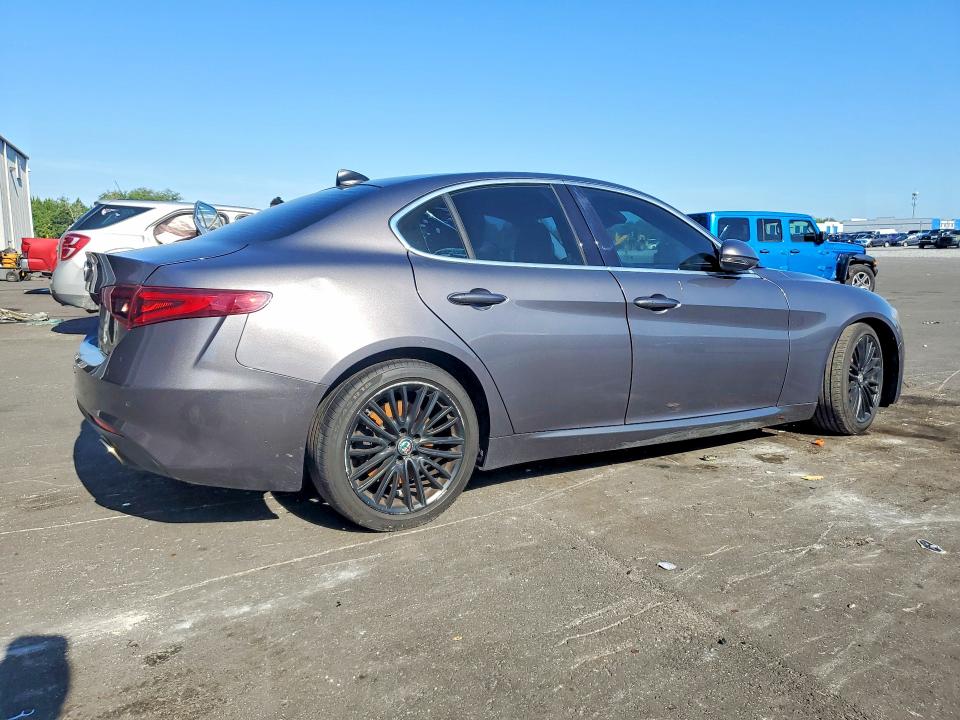 2017 Alfa romeo VIN ZARFAECN0H7542056 COPART salvage auction — SIDE, NJ - CERTIFICATE OF TITLE, sold $3,600 on 2026-07-27 (photo 3)