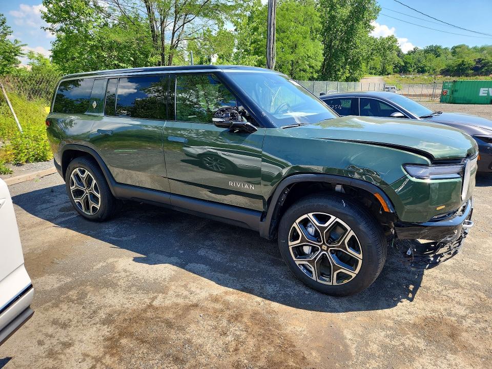 2026 Rivian R1s VIN 7PDSGFBA3TN084344 COPART salvage auction — FRONT END, Nj - Cert Of Title-Salvage, sold $17,800 on 2026-07-23 (photo 4)