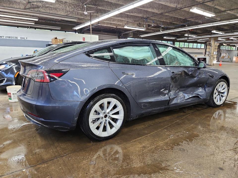 2022 Tesla Model 3 VIN 5YJ3E1EA1NF369075 COPART salvage auction — FRONT END, Il - Salvage Certificate, sold $4,550 on 2026-08-03 (photo 3)