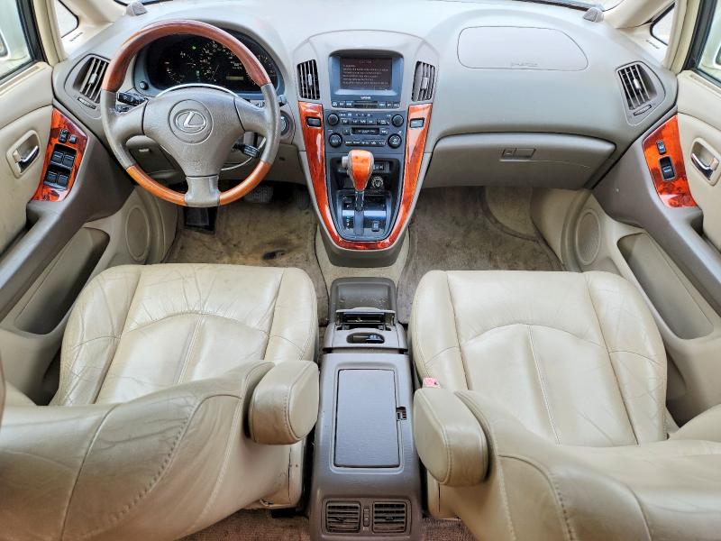 2002 Lexus Rx 300 VIN JTJHF10U220267554 COPART salvage auction — MINOR DENT/SCRATCHES, NY - CERTIFICATE OF TITLE, sold $575 on 2026-07-20 (photo 8)