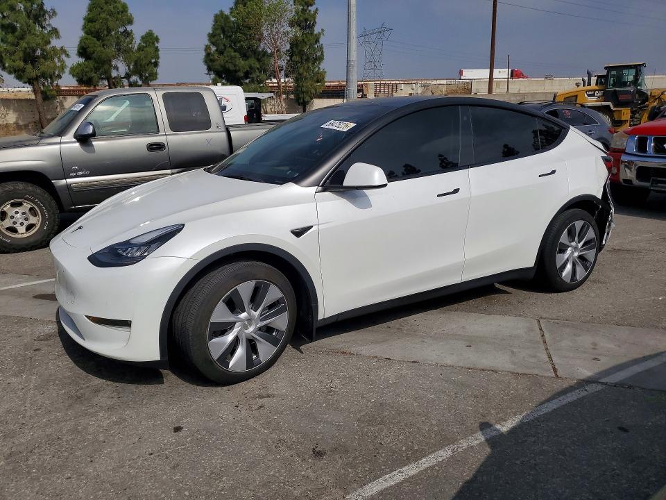2022 Tesla Model y VIN 7SAYGDEE2NA022116 COPART salvage auction — REAR END, Ca - Salvage Certificate, sold $12,000 on 2026-07-30 (photo 1)